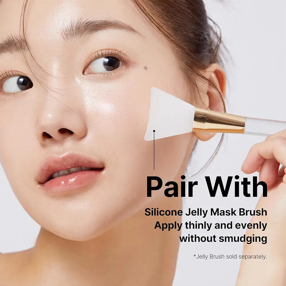 ماسک شب کلاژن مدی کیوب اصل مدل Medicube Collagen Night Wrapping Mask، ماسک پیل آف شبانه کره‌ای حاوی کلاژن هیدرولیز شده، سرامید NP و آدنوزین برای کمک به آبرسانی، بهبود لطافت، افزایش الاستیسیته ظاهری و درخشش پوست