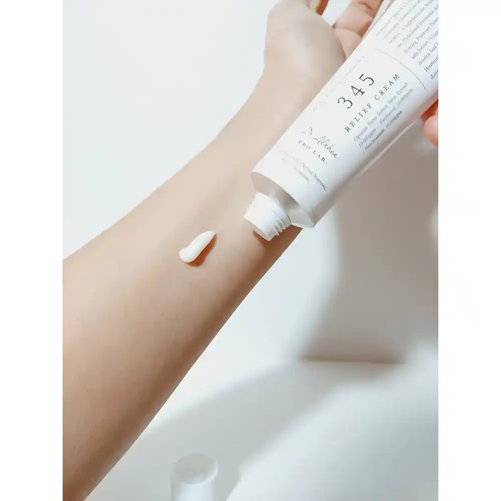 کرم مرطوب‌کننده و ضد لک Dr.Althea 345 Relief Cream