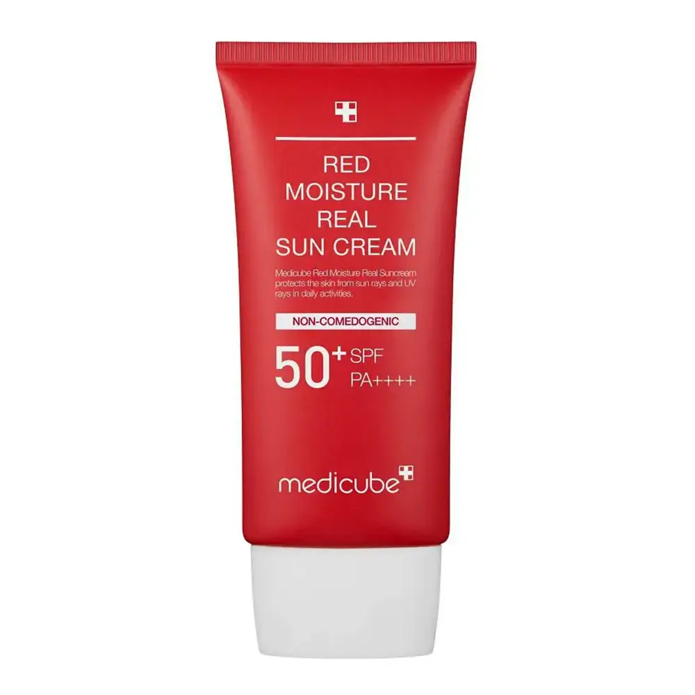 کرم ضد آفتاب مرطوب کننده و تسکین دهنده مدی کیوب اصل مدل Red Moisture Real Sun Cream SPF50+ PA++++ مناسب پوست حساس، آبرسان، سبک، بدون سفیدی و محافظت کننده روزانه پوست کرم ضد آفتاب مرطوب کننده و تسکین دهنده مدی کیوب اصل مدل Red Moisture Real Sun Cream SPF50+ PA++++ مناسب پوست حساس، آبرسان، سبک، بدون سفیدی و محافظت کننده روزانه پوست