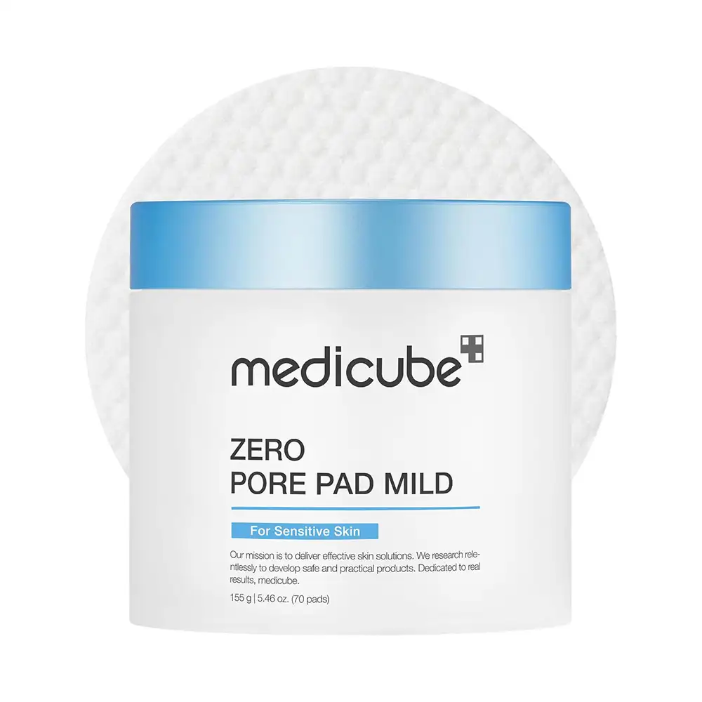 پد تونر لایه‌بردار و کنترل منافذ مدی کیوب اصل مدل Medicube Zero Pore Pad 2.0، مناسب پاکسازی منافذ، کاهش چربی اضافی، لایه‌برداری ملایم و صاف‌تر شدن بافت پوست با AHA، BHA و عصاره‌های گیاهی