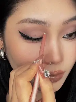 هایلایتر مدادی شیگلم مدل FAIRY WAND در 2 رنگ جذاب