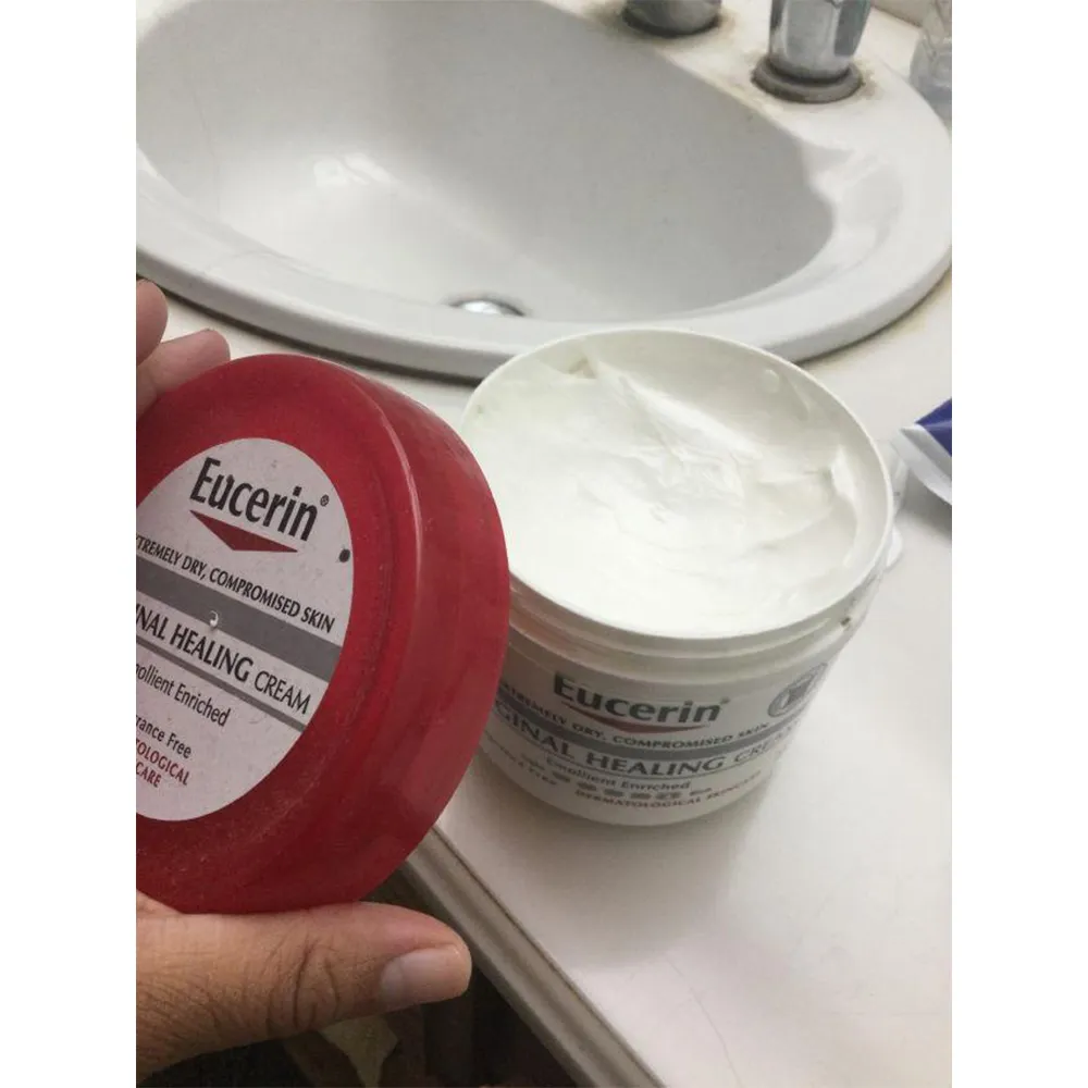 کرم بدن مرطوب کننده و تسکین دهنده اوسرین Eucerin Roughness Relief Cream