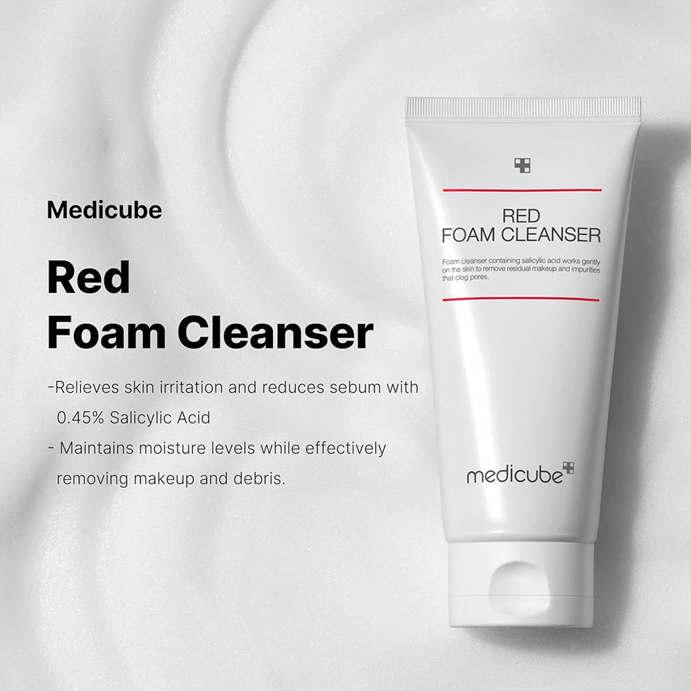 فوم پاک کننده سالیسیلیک اسید مدی کیوب اصل مدل Medicube Red Foam Cleanser، شوینده کره‌ای مناسب پوست حساس و مستعد جوش برای پاکسازی عمیق آلودگی، چربی اضافی، باقی‌مانده آرایش و کمک به شفافیت و طراوت پوست