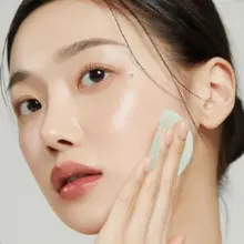 پد تونر سوپر سیکا مدی کیوب اصل مدل Medicube Exosome Cica Tea Tree Calming Toner Pad، مناسب پوست حساس و مستعد جوش برای آبرسانی، کاهش قرمزی، تسکین التهاب، کنترل چربی و تقویت سد دفاعی پوست